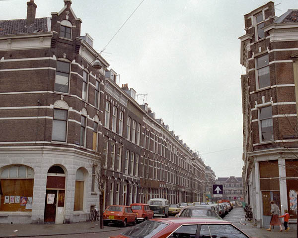 Agniesestraat hoek Wateringestraat 1980 3e foto