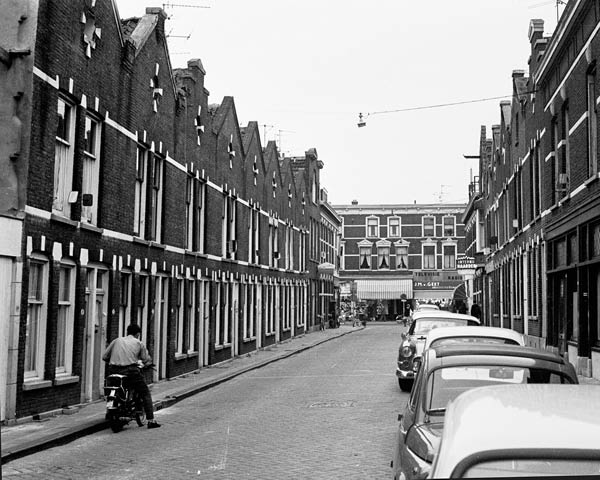 Burgemeester Roosstraat 1967 3e foto